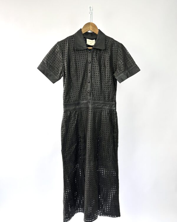 Vestido midi preto couro detalhado DANI BERNARDES - P *nunca usado* - VENDIDO SISTEMA OTTO