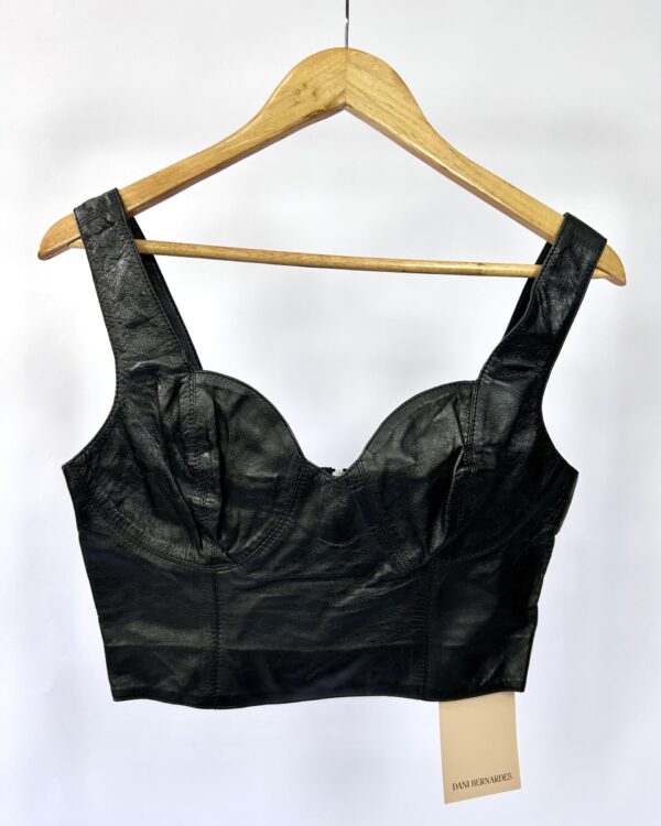 Cropped preto couro DANI BERNARDES - P *nunca usado* - VENDIDO SISTEMA OTTO