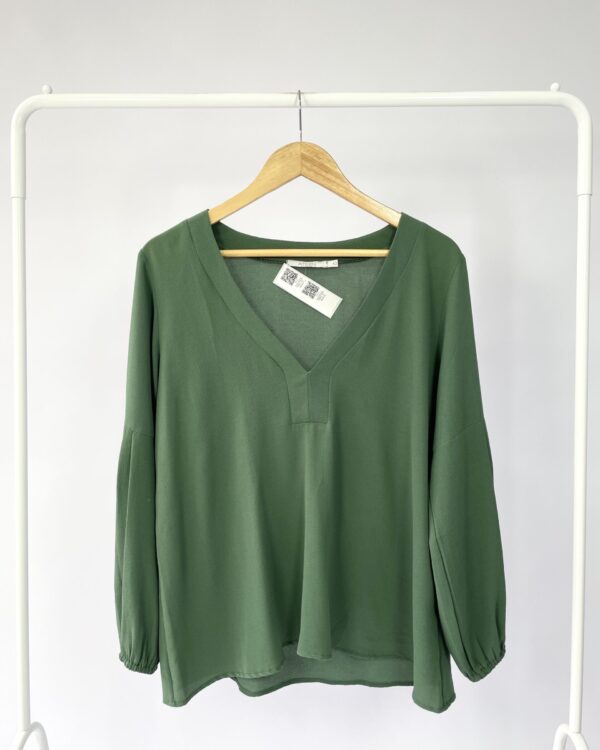 Blusa verde de manga comprida ATEEN - 42 - VENDIDO SIST OTO