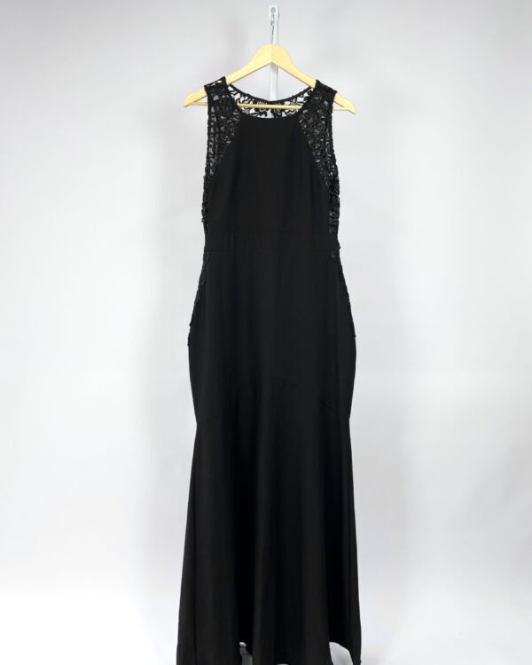 Vestido preto longo com renda CAVENDISH - 44 - VENDIDO SISTEMA OTO