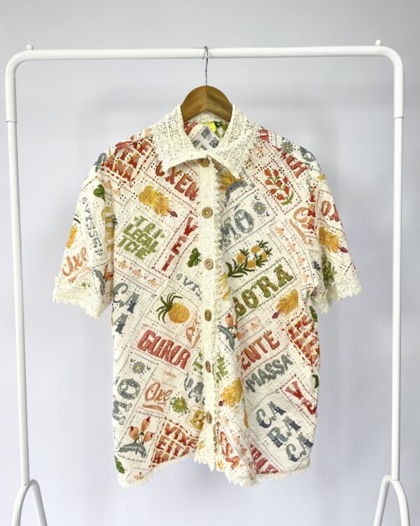 Camisa colorida laise FARM - P - VENDIDO SISTEMA OTTO