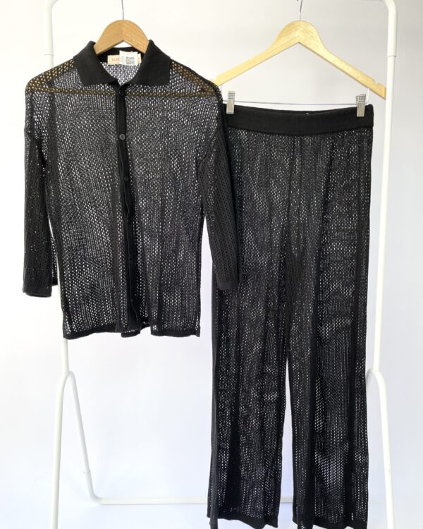 Conjunoto camisa e calça preto crochet ELIZA CONDE - P