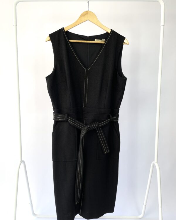 Vestido midi preto com pesponto e cinto CORI - 44 - VENDIDO SIST OTO