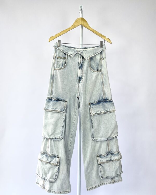 Calça jeans cargo FARM - 34 - VENDIDO SIST OTO