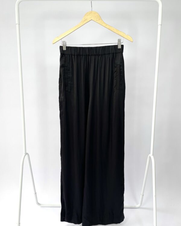 Pantalona preta DRESS TO - 40 - VENDIDO SISTEMA OTTO
