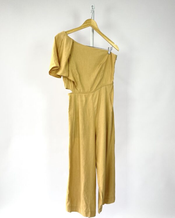 Macacão bege um ombro só OPEN - P - VENDIDO SIST OTO