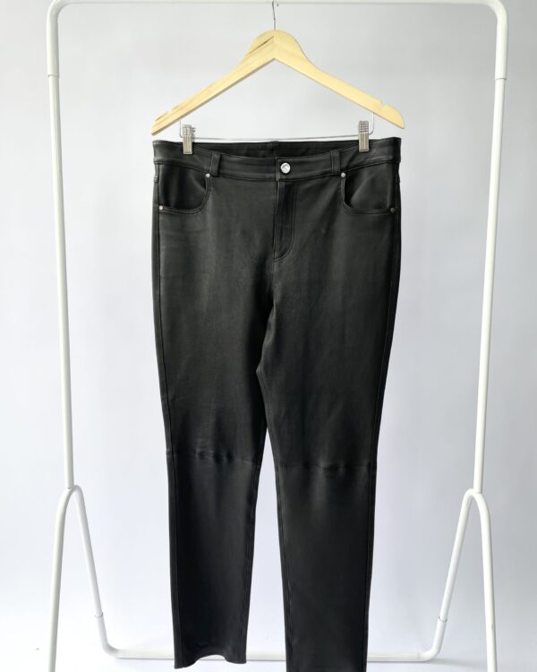 Calça couro preta ANIMALE - 44 - VENDIDO SISTEMA OTO