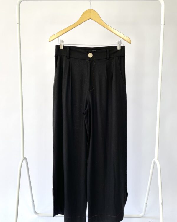 Calça preta linho MILALAI - M - VENDIDO SISTEMA OTTO