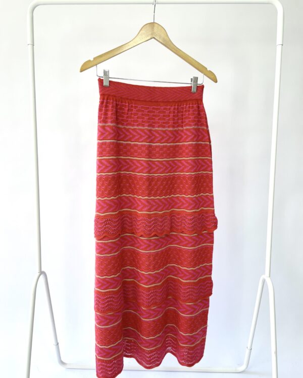 Saia tricot vermelha e rosa - M - VENDIDO SISTEMA OTTO