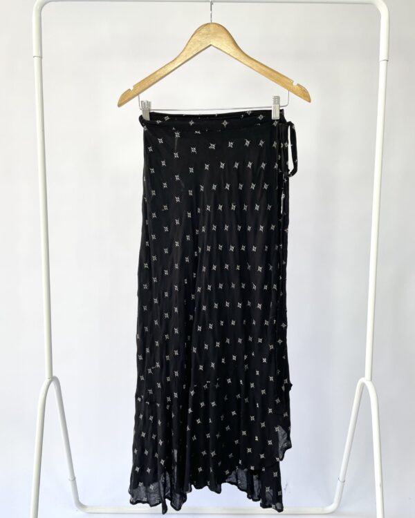 Saia parêo com detalhes lurex ATEEN - 40 - VENDIDO SIST OTO