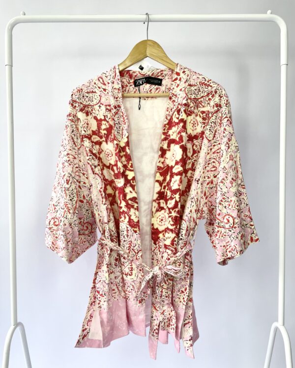 Kimono rosa e vermelho estampado ZARA - M - VENDIDO SISTEMA OTTO