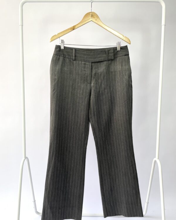 Calça alfaiataria riscada ZARA - 40 - VENDIDO SISTEMA OTO