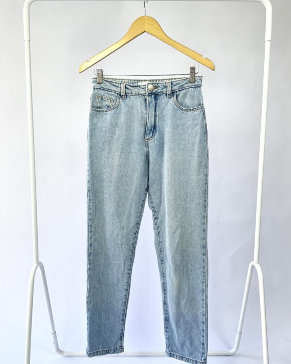 Calça jeans clara BRIS - M - VENDIDO SISTEMA OTO