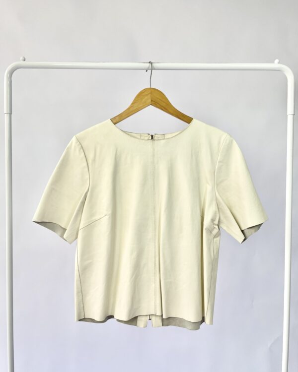 Blusa couro off white EVA - 40 - VENDIDO SIST OTO