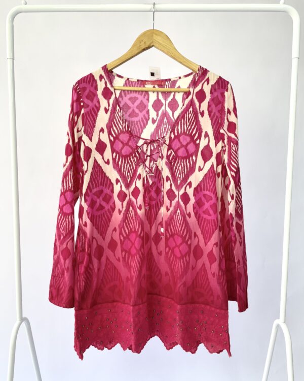 Vestido curto rosa estampa roxa BOBÔ - P - VENDIDO SIASTEMA OTO