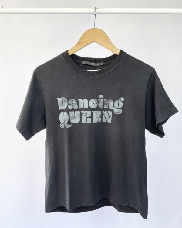 T shirt preta dancing queen EVA - M - VENDIDO SISTEMA OTTO