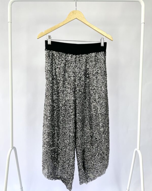Calça midi paete prata CANTÃO - 38 *nunca usado* - VENDIDO SISTEMA OTO