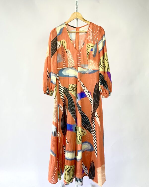 Vestido longo estampado com cinto WAI WAI + BETINA DE LUCA - M