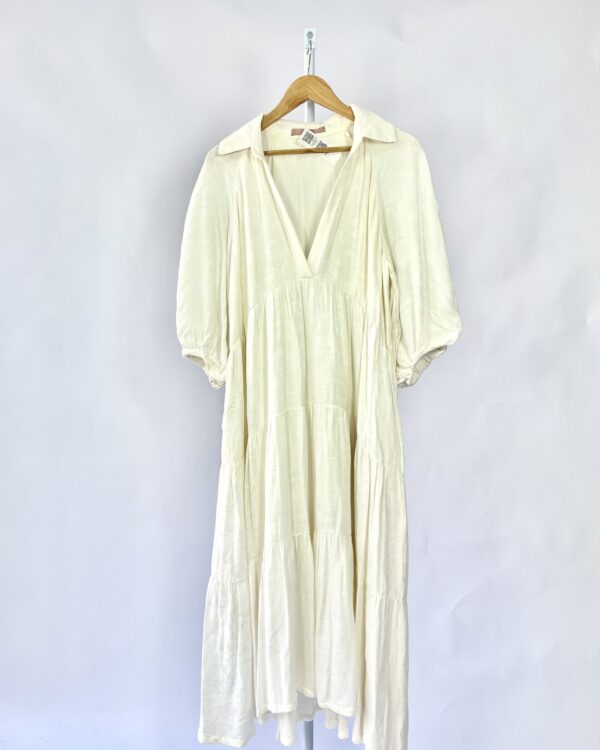 Vestido branco amplo manga longa TIG - M - VENDIDO SISTEMA OTTO