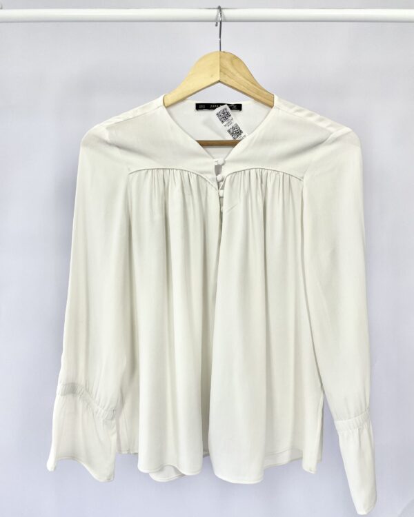 Bata botoes forrados off white ZARA - M - VENDIDO SIST OTO