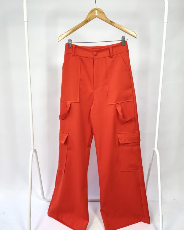 Pantalona cargo vermelha LARYIS - P - VENDIDO SISTEMA OTO