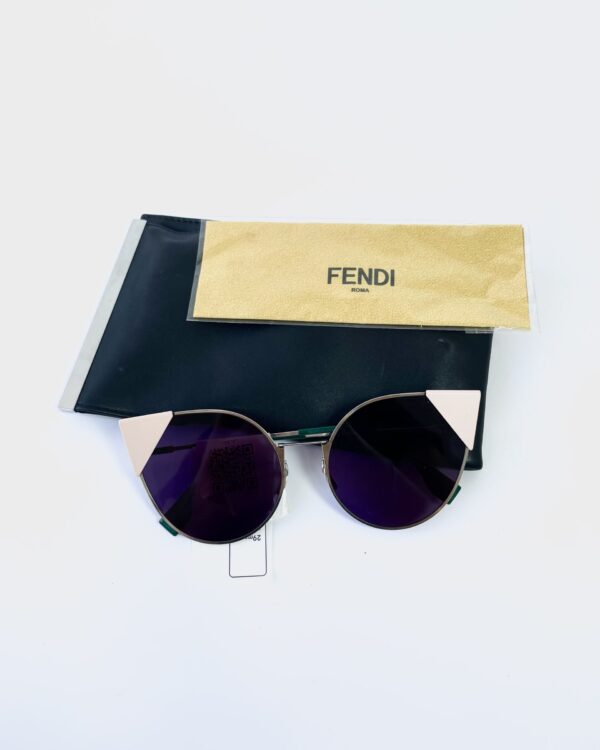 Óculos detalhe rosa FENDI - VENDIDO SISTEMA OTO