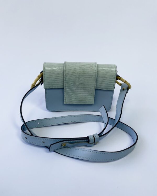 Bolsa pequena tons de zul NOHMA