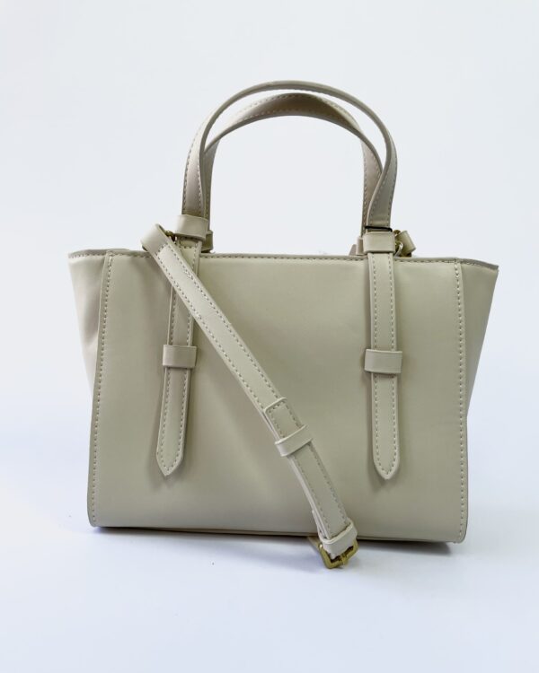 Bolsa pequena branca ZARA *nunca usado* - VENDIDO SISTEMA OTTO