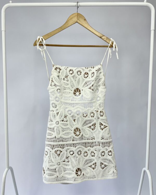 Vestido branco curto  AGILITA - 34 - VENDIDO SISTEMA OTO