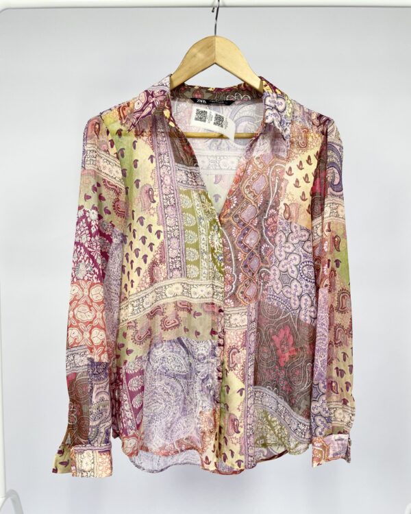 Camisa transparencia estampada ZARA -P - VENDIDO SIST OTO