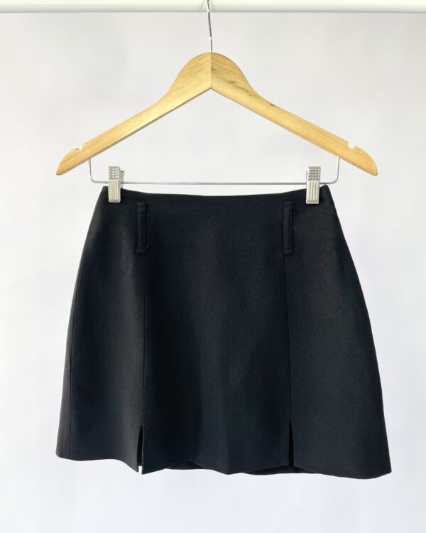 Mini saia preta NV - 34 - VENDIDO SISTEMA OTO