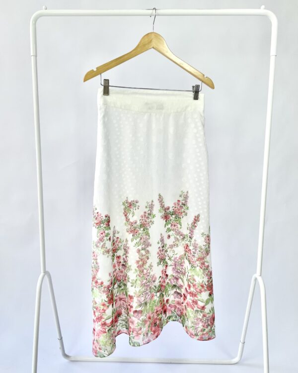 Saia branca com flores MIXED - 38 - VENDIDO SISTEMA OTTO