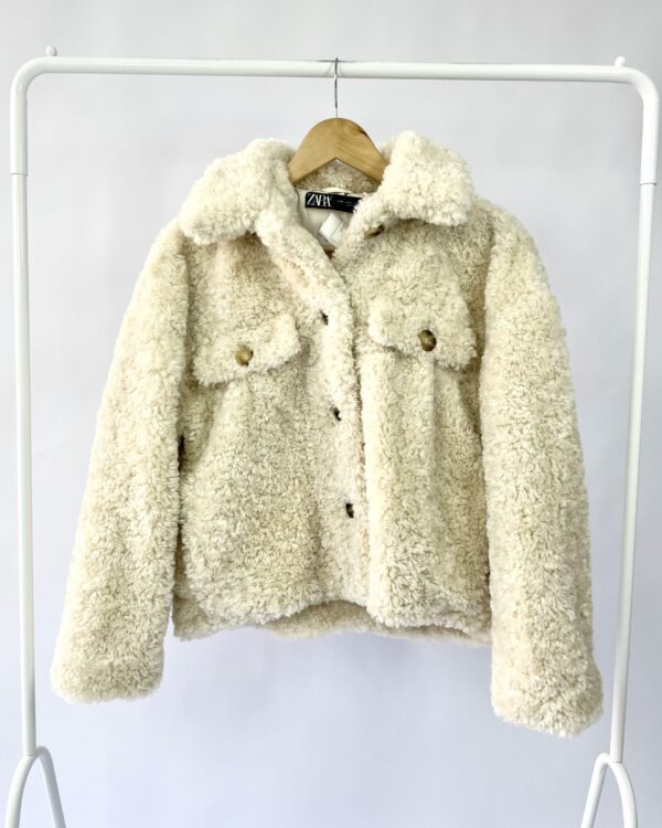 Casaco de pelos bege ZARA - M