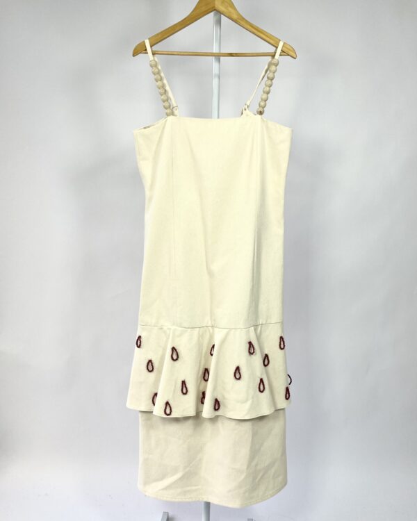 Vestido algodao off white com detalhe alças e bordados EMI BEACHWEAR - M - VENDIDO SISTEMA OTO