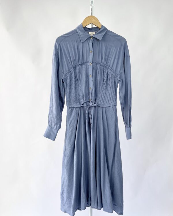 Vestido midi azul com manga PILCRO - M *nunca usado* - VENDIDO SISTEMA OTO