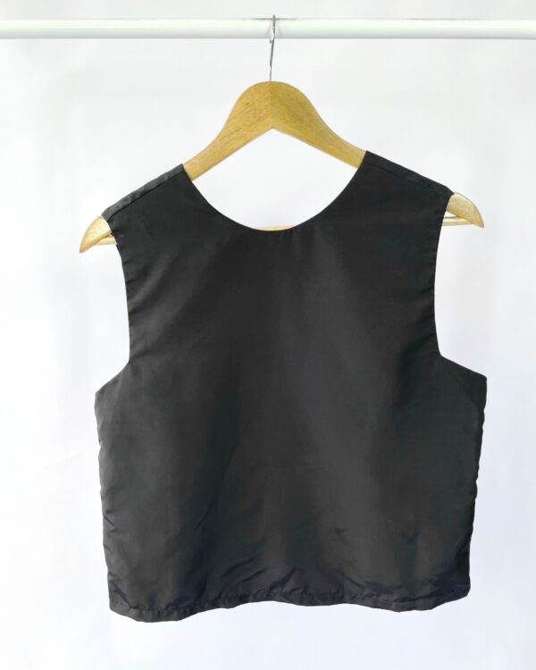 Blusa preta ziper costas ELIZA LAGE - 40 - VENDIDO SISTEMA OTO