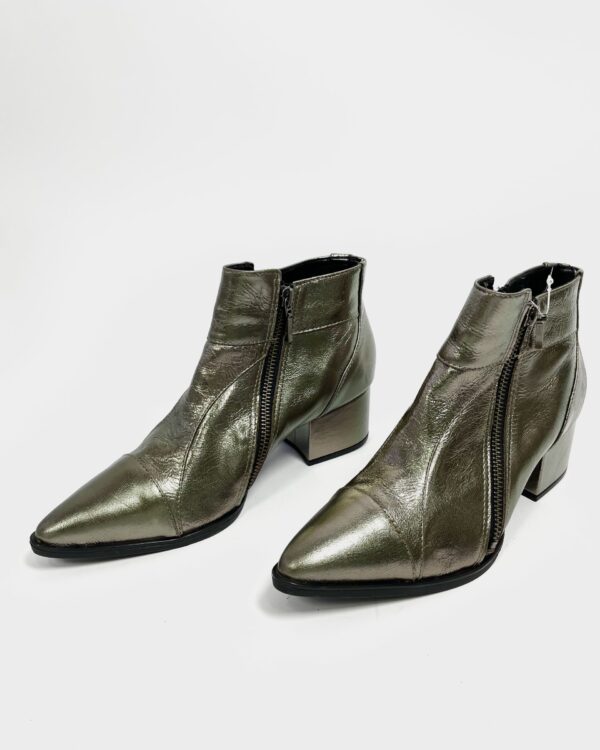 Bota prata LUIZA BARCELOS - 35 - VENDIDO SISTEMA OTO