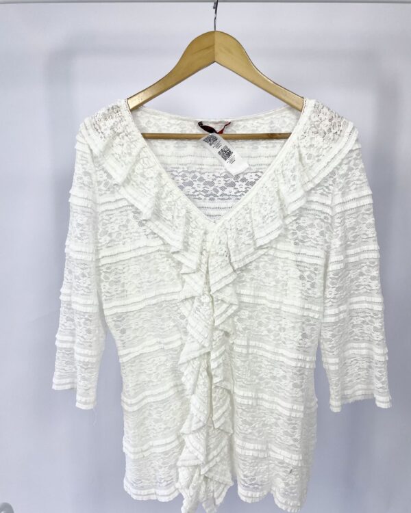 Blusa branca renda CAROLINA HERRERA - G - VENDIDO SISTEMA OTO