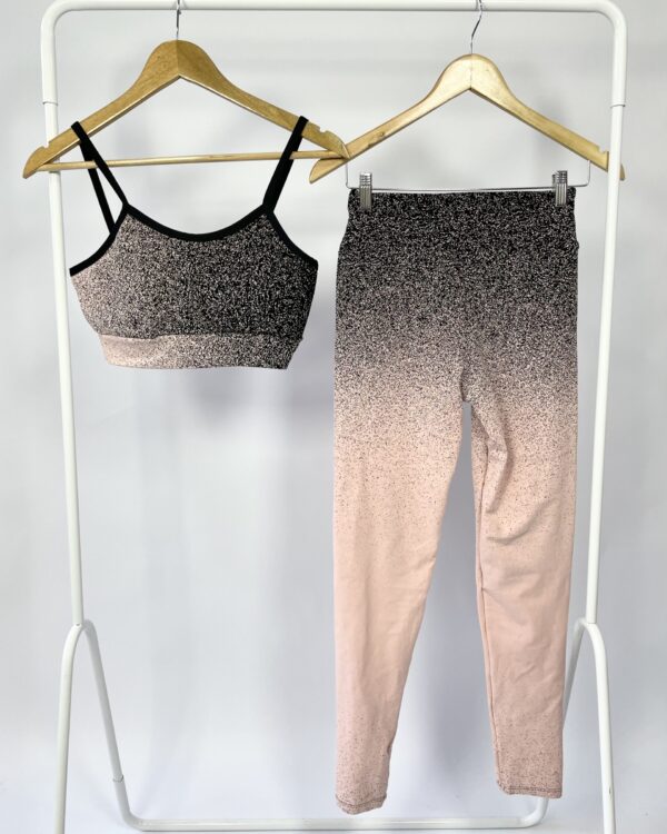 Conjunto legging e top rosa e preto - G - VENDIDO SISTEMA OTO