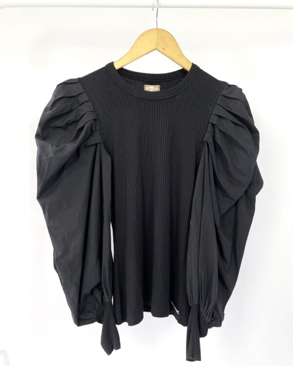 Blusa malha preta manga bufante COLCCI - P - VENDIDO SISTEMA OTO