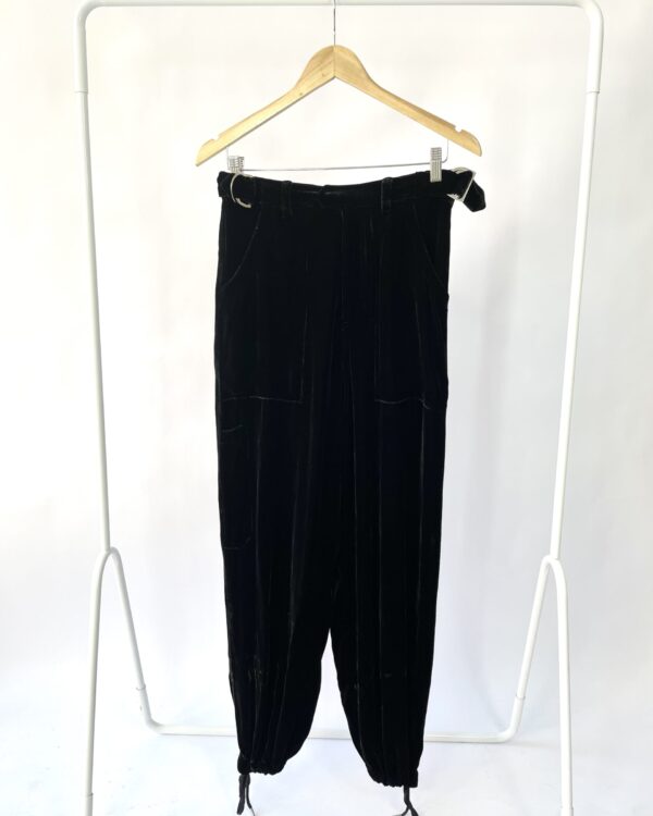 Calça preta de veludo REINALDO LOURENÇO - 36 - VENDIDO SISTEMA OTO