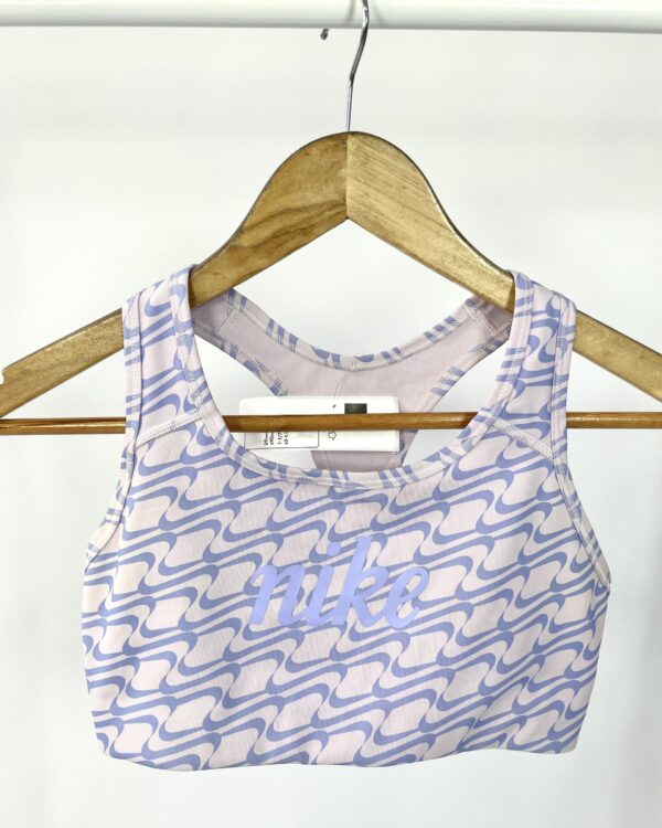 Top lilás com estamp NIKE - P - VENDIDO SIST OTO