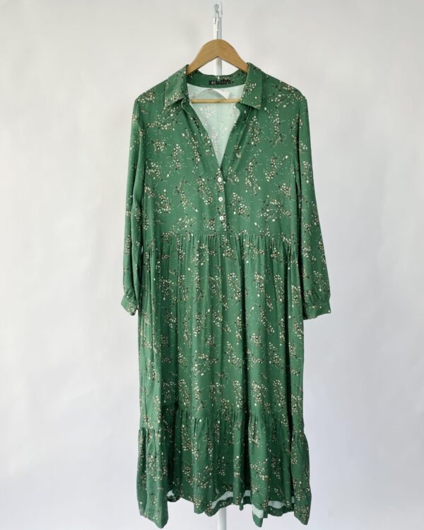 Vestido longo verde com estampa e botões MIO - G - VENDIDO SISTEMA OTO