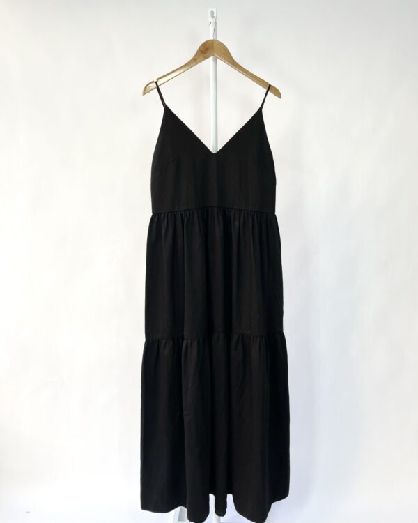 Vestido preto midi NV - P - VENDIDO SISTEMA OTO