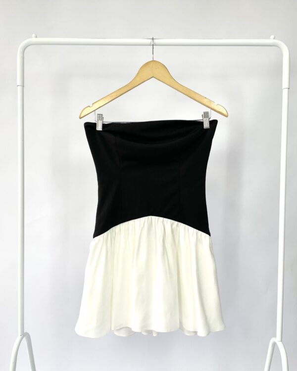 Vestido p&b LETICIA LAGE - P *nunca usado* - VENDIDO SISTEMA OTO