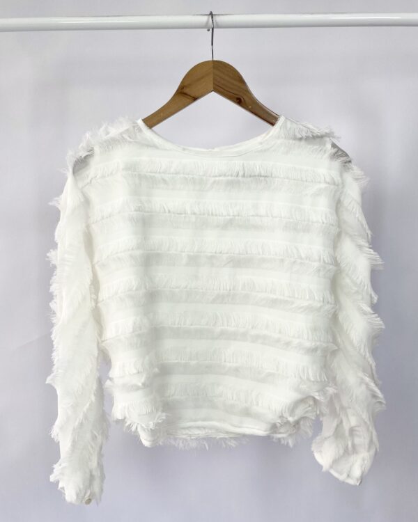 Blusa manga brnaca com franjas EVA - 36 - VENDIDO SISTEMA OTO