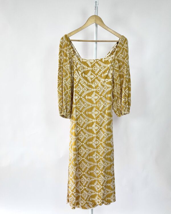 Vestido mostarda de laise ANIMALE - 40 - VENDIDO SISTEMA OTO