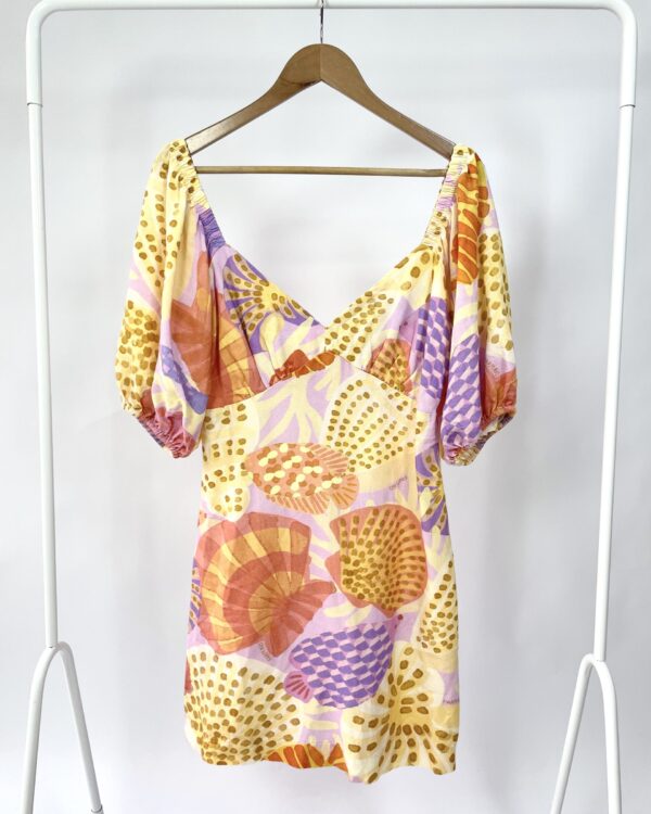 Vestido curto amarelo estampado FARM - M - VENDIDO SISTEMA OTO