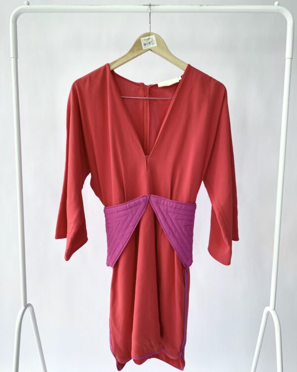 Vestido curto vermelho com detalhes fucsia CRIS BARROS - 36 - vendido sistema oto