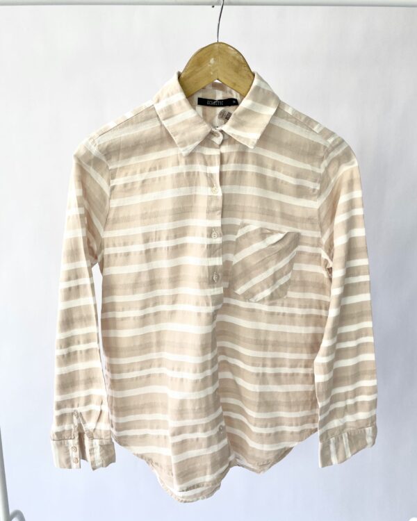 Camisa bege listrada branca ECLETIC - 38 - VENDIDO SISTEMA OTO